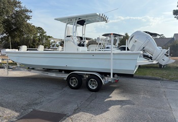 2027 Bay Rider 2460 FS Ice Blue Boat